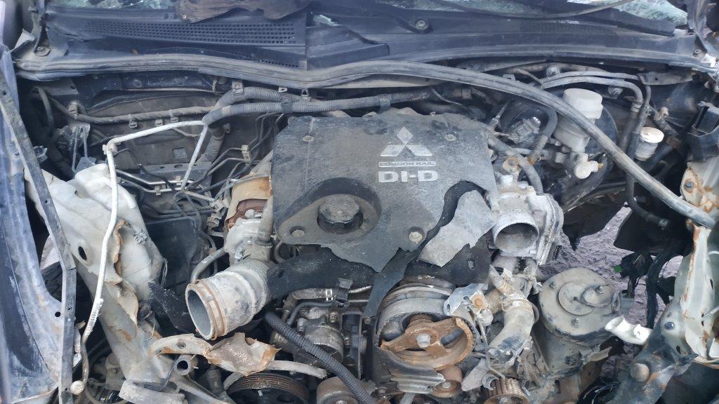 Mitsubishi L200 2015 - 1 REPUESTO USADO/USADA EN DESARME